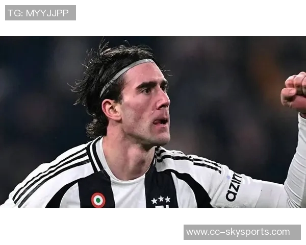 意媒曝弗拉霍维奇今夏曾被比利亚雷亚尔追逐但拒绝加盟