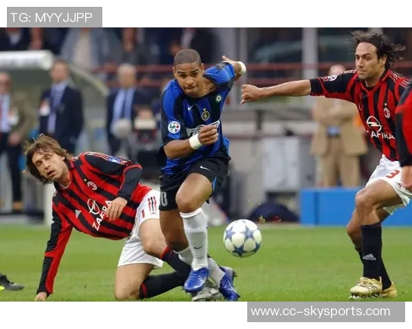 阿德里亚诺重返国米总部亲历辉煌奖杯展览回忆往昔荣耀